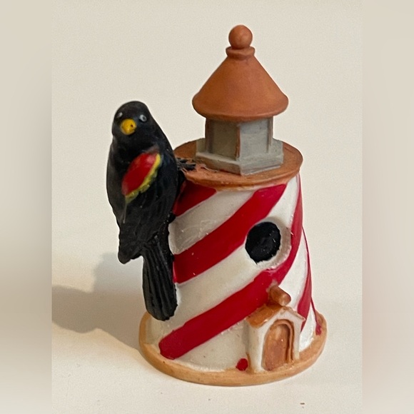 Lenox Hand painted Blackbird on Lighthouse Birdhouse Thimble - Picture 1 of 6